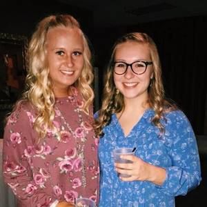 Meet your Posher, Carly